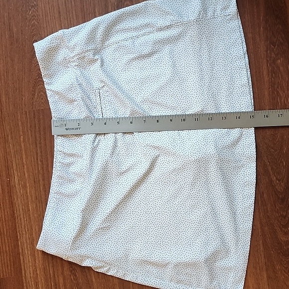 Puma skort size L - Picture 6 of 7